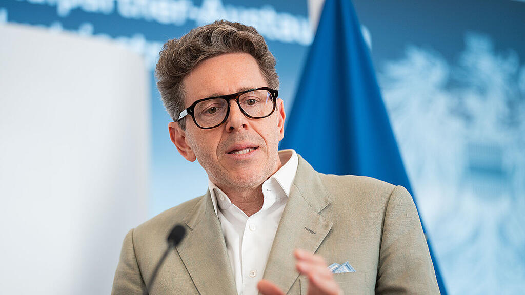 Mahrer trotz Entschuldigung in der Kritik