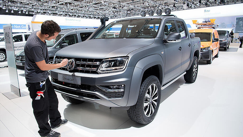 Probleme beim Amarok mit der Reserverad-Fixierung