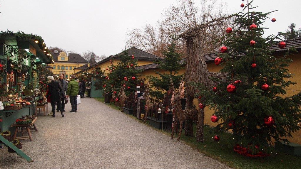 Christkindlmarkt in Hellbrunn
