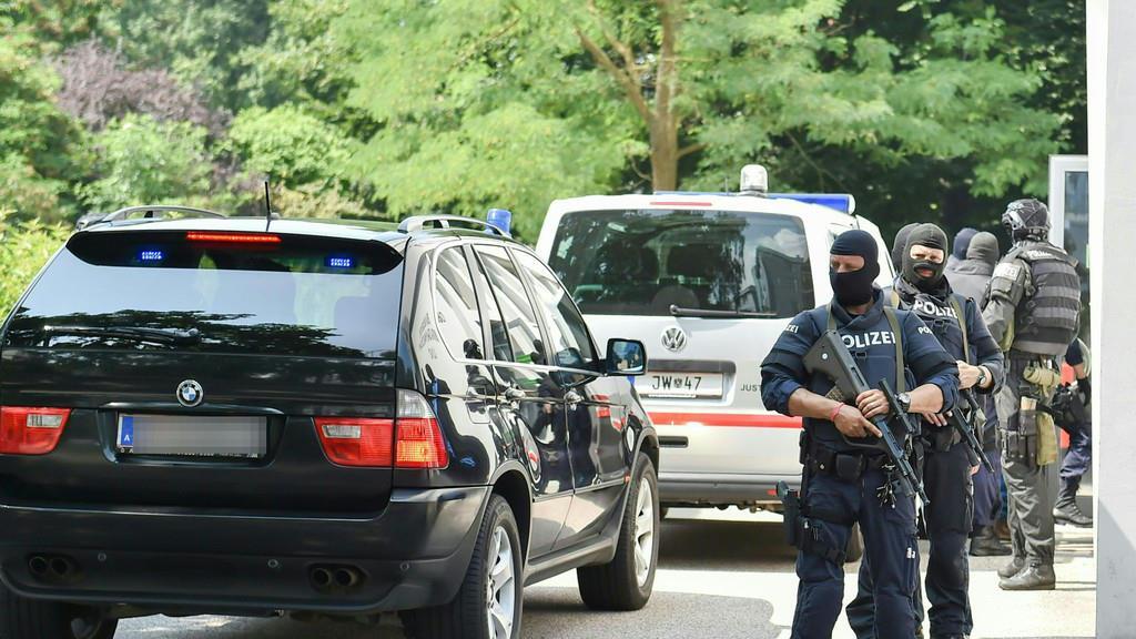Österreich liefert mutmaßlichen Jihadisten an Frankreich aus