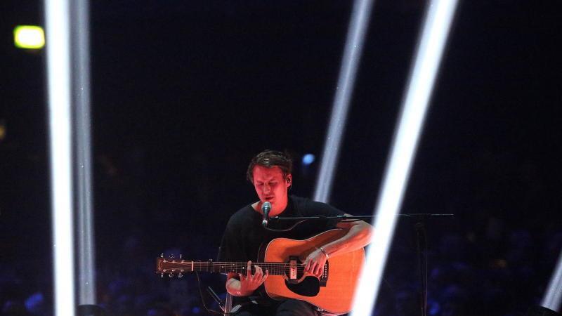 Brit Awards 2013: Stars performen auf der Bühne