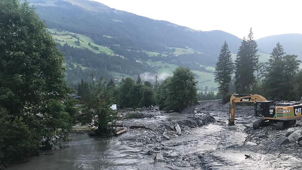 Aufräumarbeiten Krimmler Ache