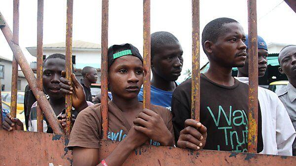 Rund 75.000 Menschen leben im Slum West Point