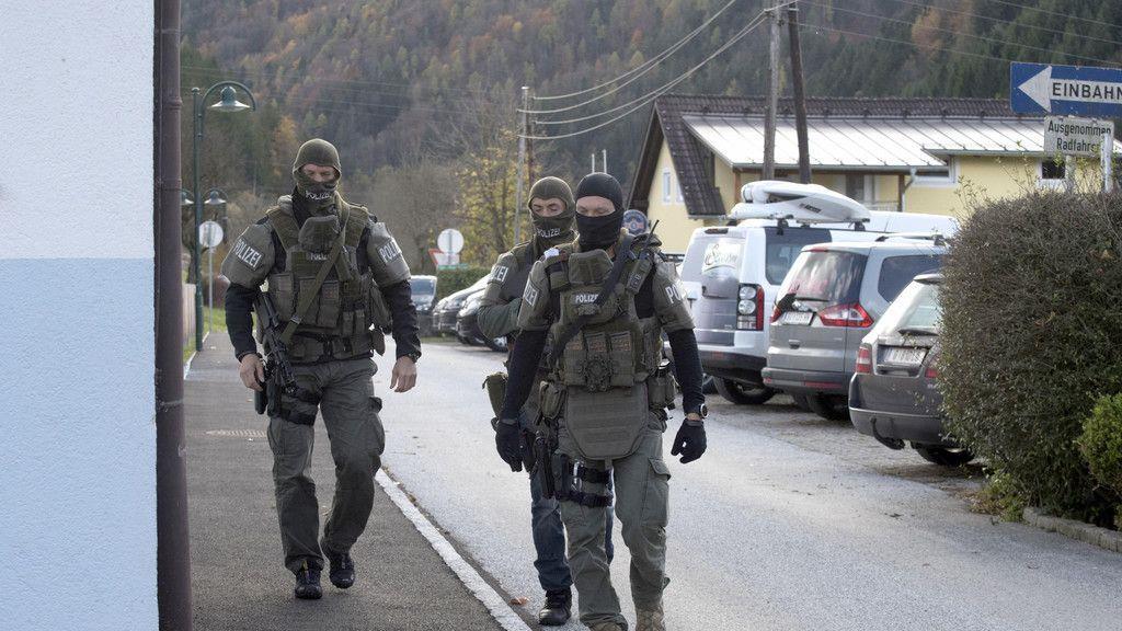 Stiwoll: Jagd auf Doppelmörder