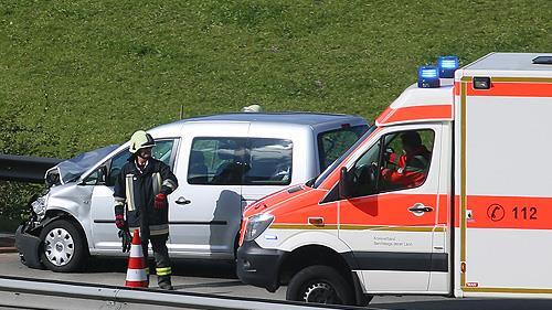 Unfall in Teisendorf fordert zwei Verletzte