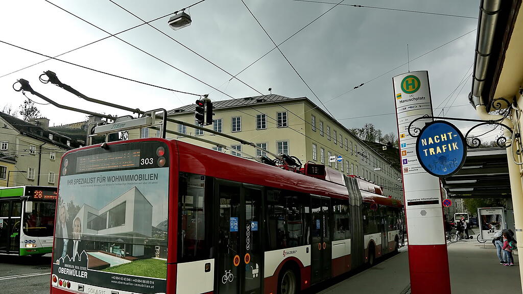 symb_obus, Hanusch-Platz