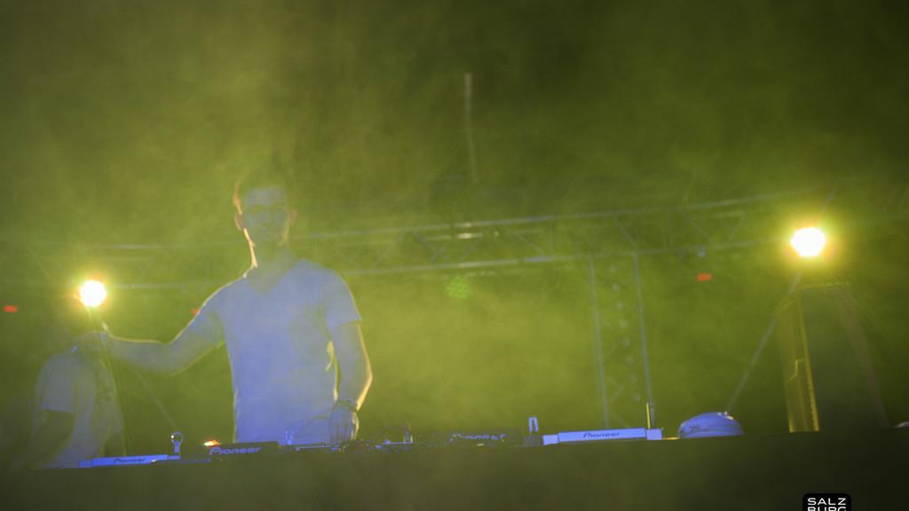 STAUPARTY I