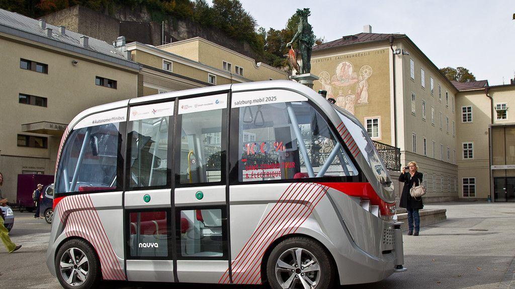 Selbstfahrender Bus in Salzburg vorgestellt