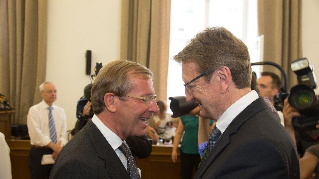Neue Landesregierung angelobt, III