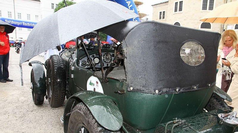 Oldtimer am Residenzplatz