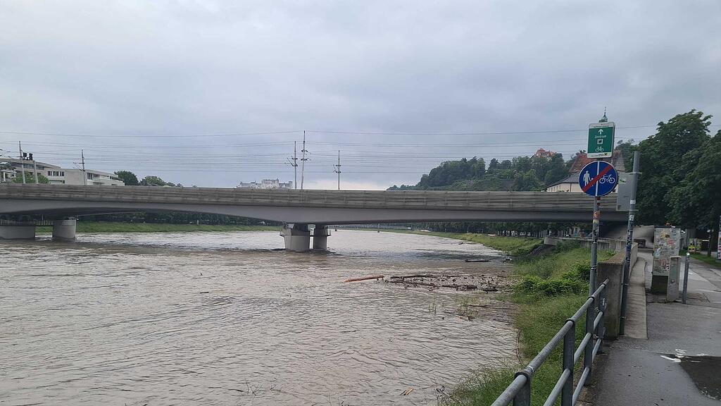 Hochwasser-Sperre Salzach