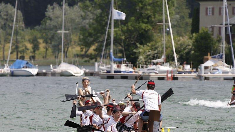 Drachenboot-Action am Mattsee