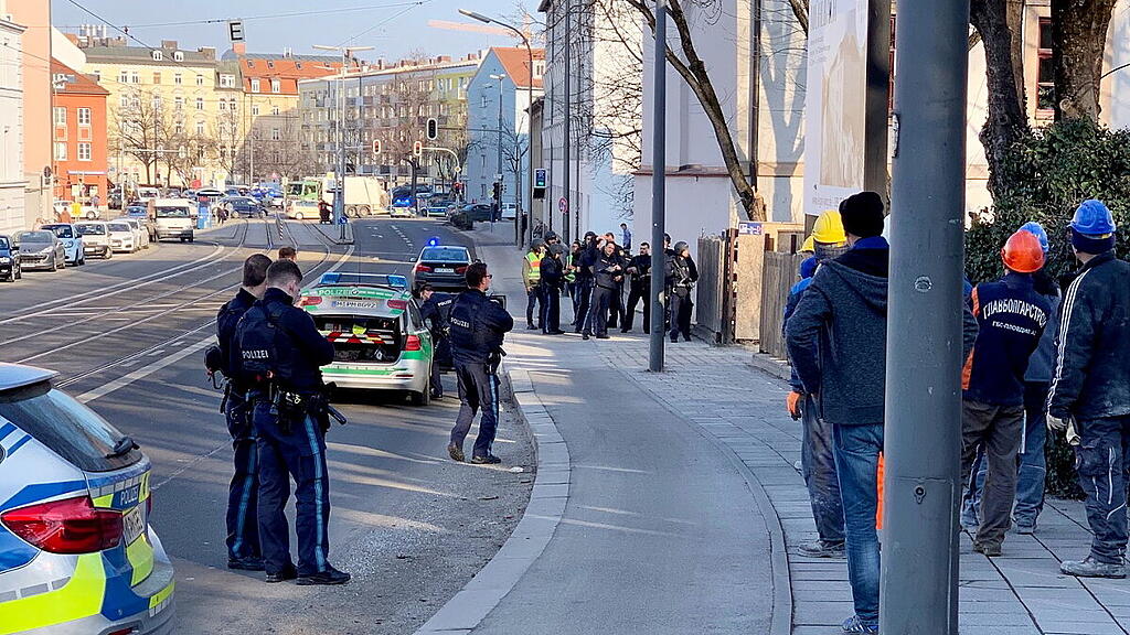 Polizei mit Großaufgebot vor Ort