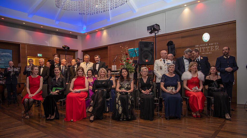 74. Polizeiball
