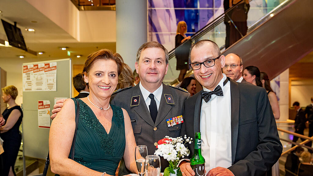 Rot Kreuz Ball 2020