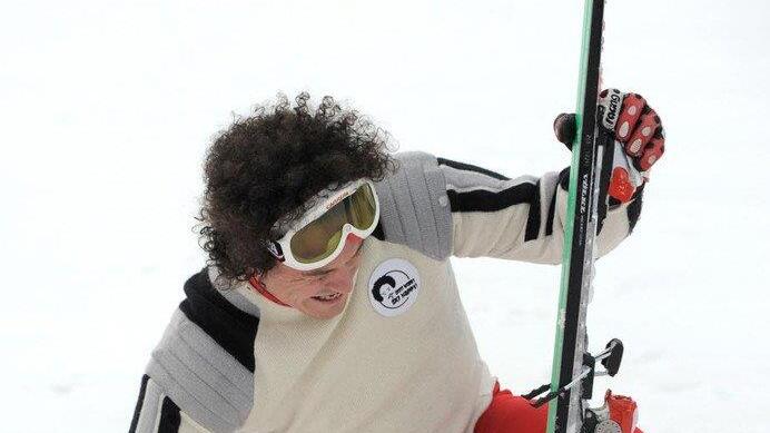 Schönfelder verabschiedet sich in Sölden im 70er-Outfit