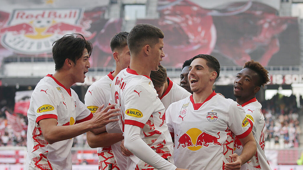 FUSSBALL/ADMIRAL BUNDESLIGA/MEISTERGRUPPE/10. RUNDE: RED BULL SALZBURG - SK RAPID