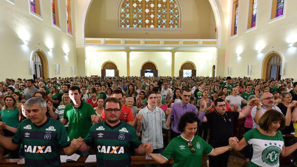 Chapecoense-Fans trauern