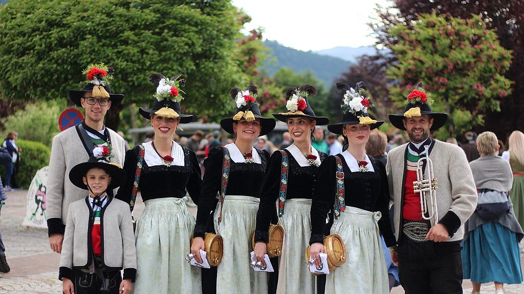 100 Jahre "d’Bleckwandla" in Strobl
