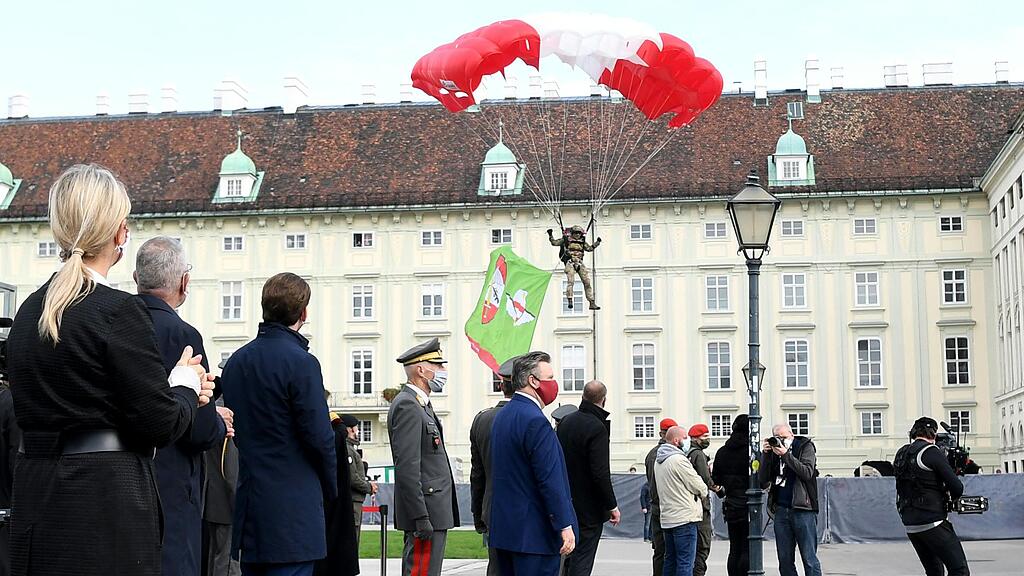 Nationalfeiertag am Heldenplatz