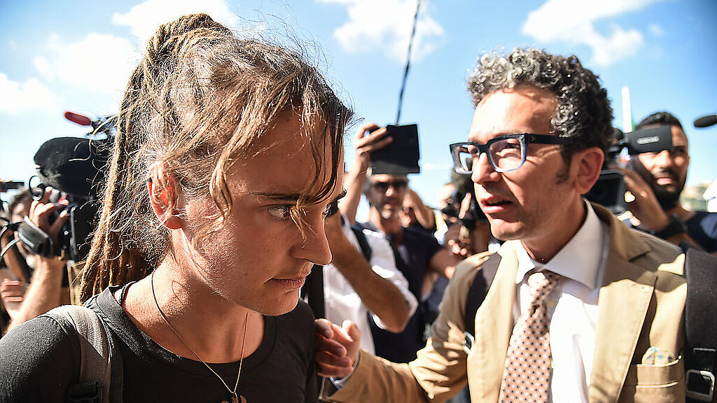 Carola Rackete wurde am Donnerstag in der Stadt Agrigento einvernommen