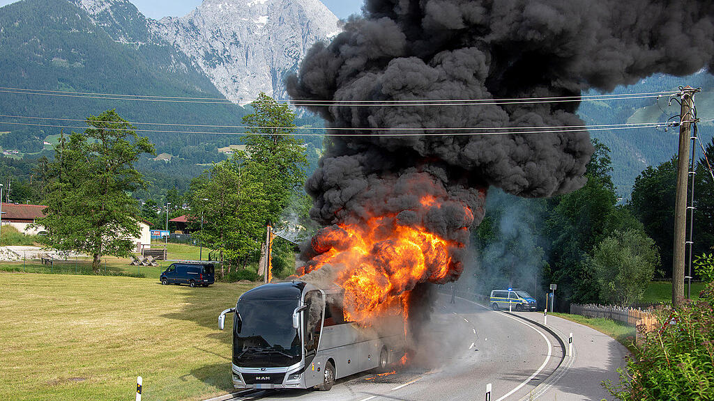 Reisebus_Brand_B20