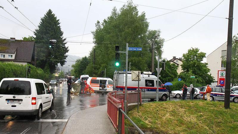 Kreuzungscrash auf Aigner Straße II