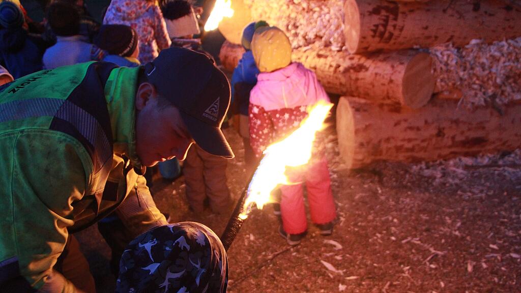 Osterfeuer Tamsweg und Thomatal