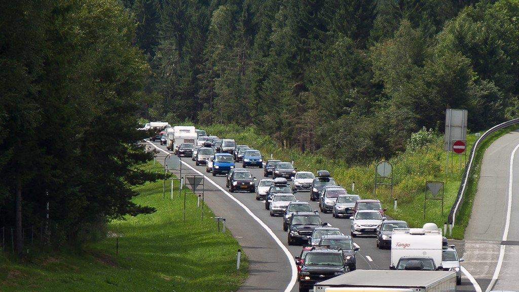 Stau beim Knoten Salzburg