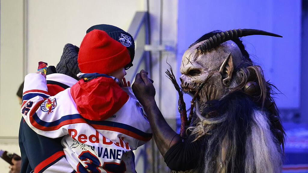 Eishockey: Red Bull Salzburg vs. Black Wings Linz