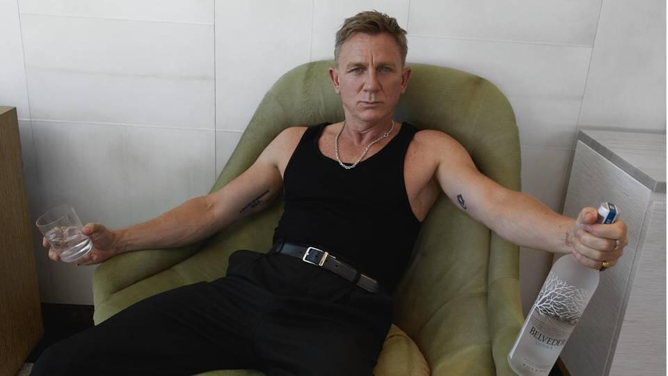 Daniel Craig