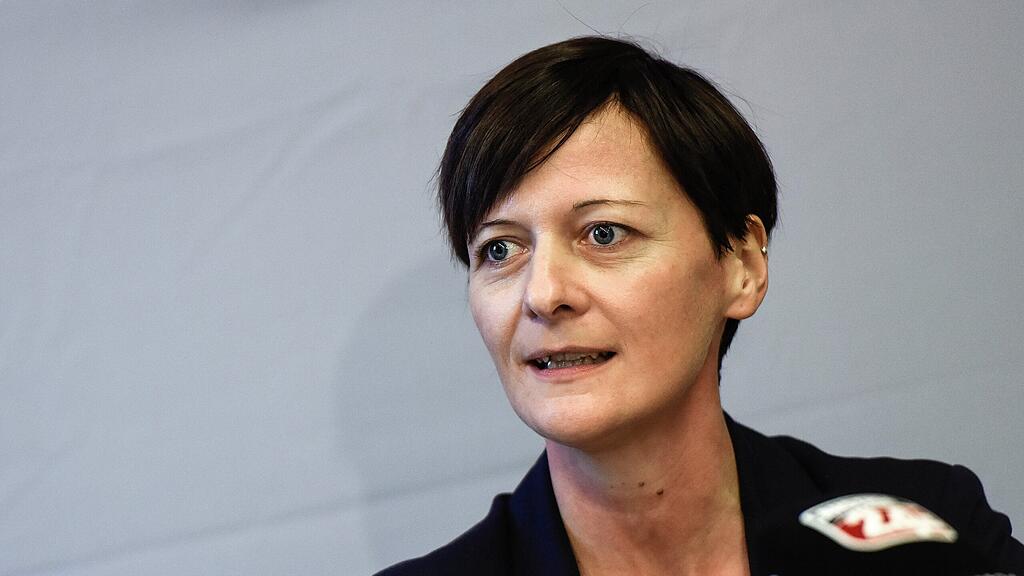 Sabine Schatz von der SPÖ ist empört.