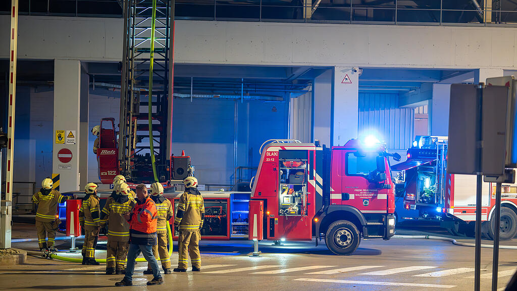 Brand bei Kaindl in Wals I
