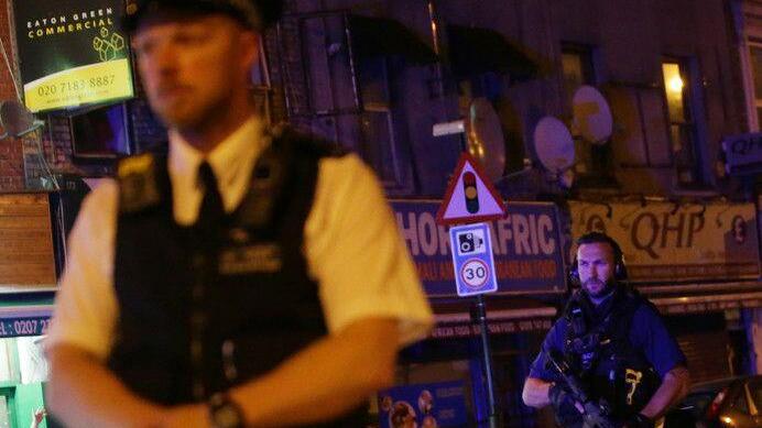 Terror in London: Fahrzeug rast in Menschenmenge