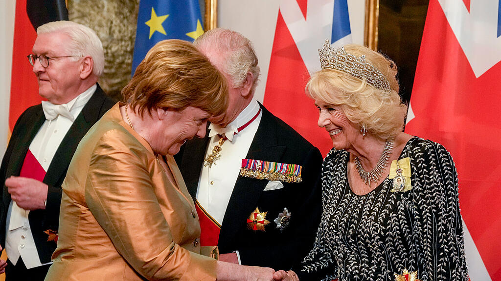 K\u00f6nig Charles III. und Camilla in Berlin