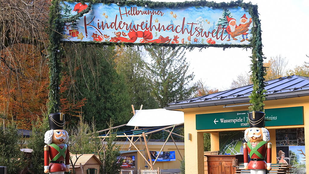 Aufbau Adventzauber Hellbrunn