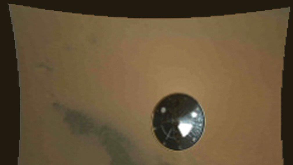 Marsrover "Curiosity" sendet farbiges Panorama-Foto