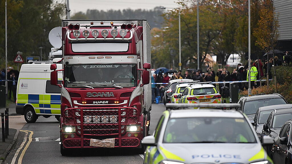 Lkw von der Polizei weggefahren
