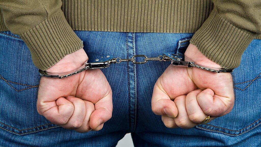 Vier Jugendliche wurden nach einem Einbruchsdiebstahl überführt.