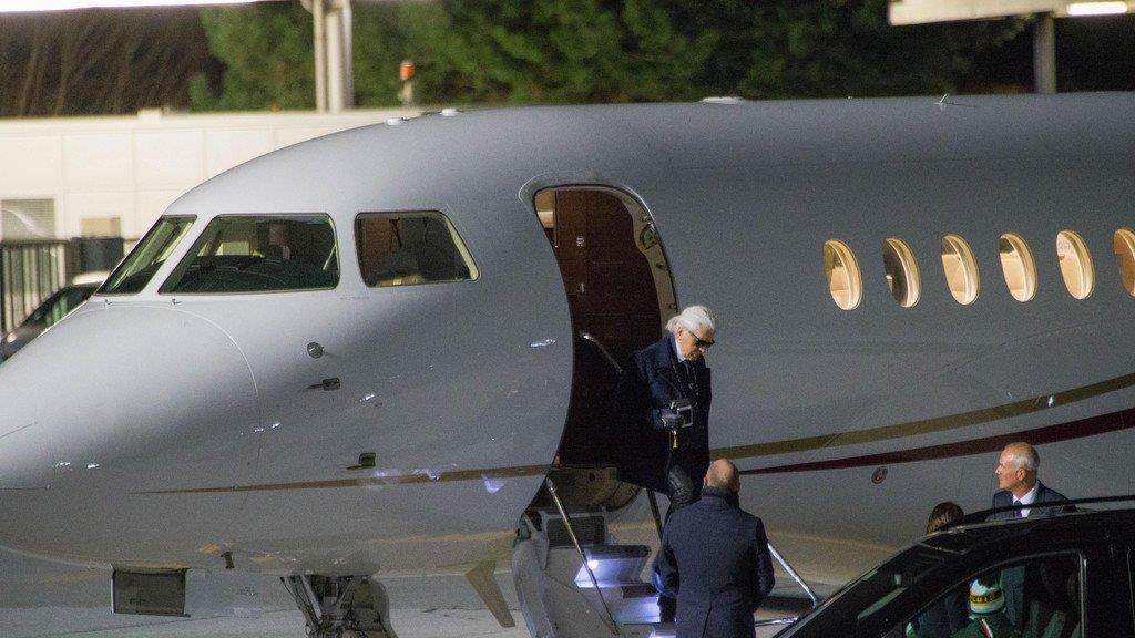 Karl Lagerfeld landet in Salzburg