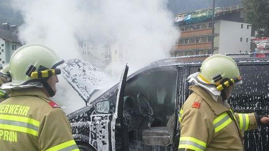 Pkw in Kaprun in Flammen