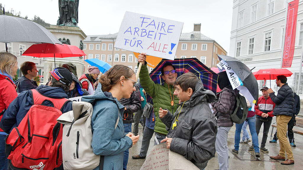 Demo Rechte für behinderte Menschen Salzburg