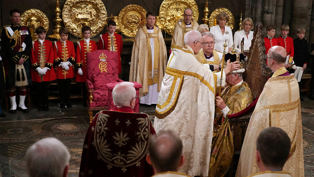 Kr\u00f6nung Charles III.: Die Kr\u00f6nung