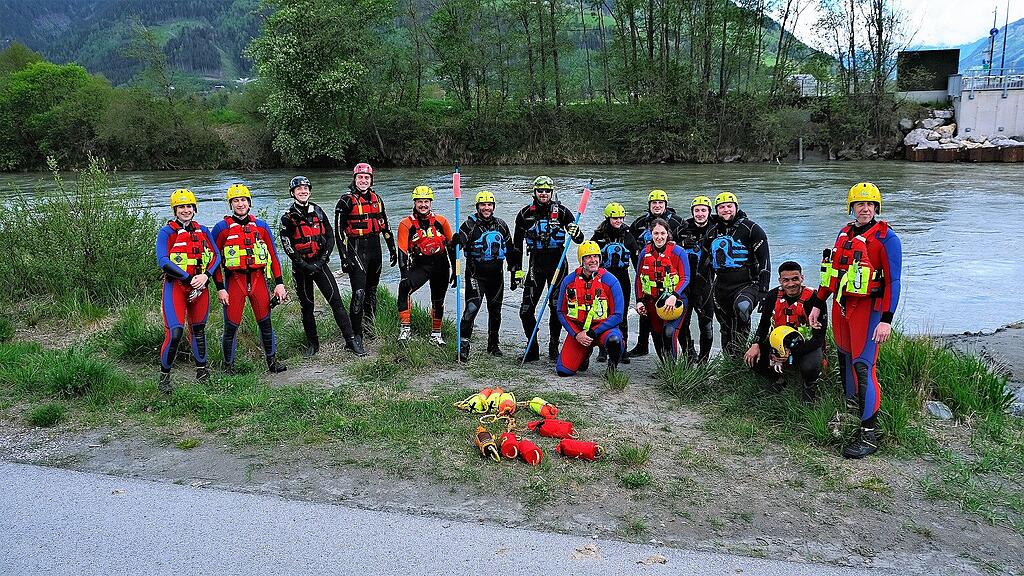 Übung Wasserrettung Zell am See