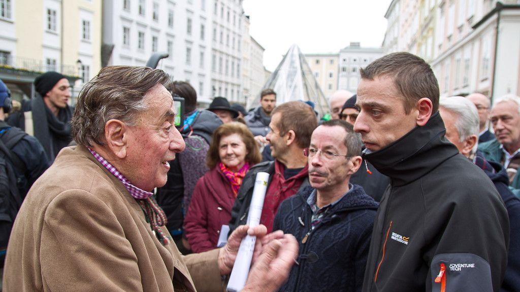 Richard Lugner auf Wahlkampftour in Salzburg II