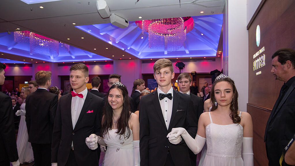 74. Polizeiball