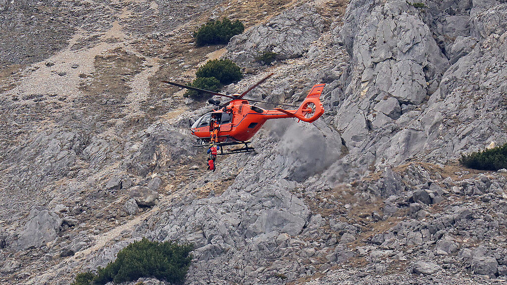 Unfall beim Abstieg vom Hochstaufen: Rettungshubschrauber im Einsatz