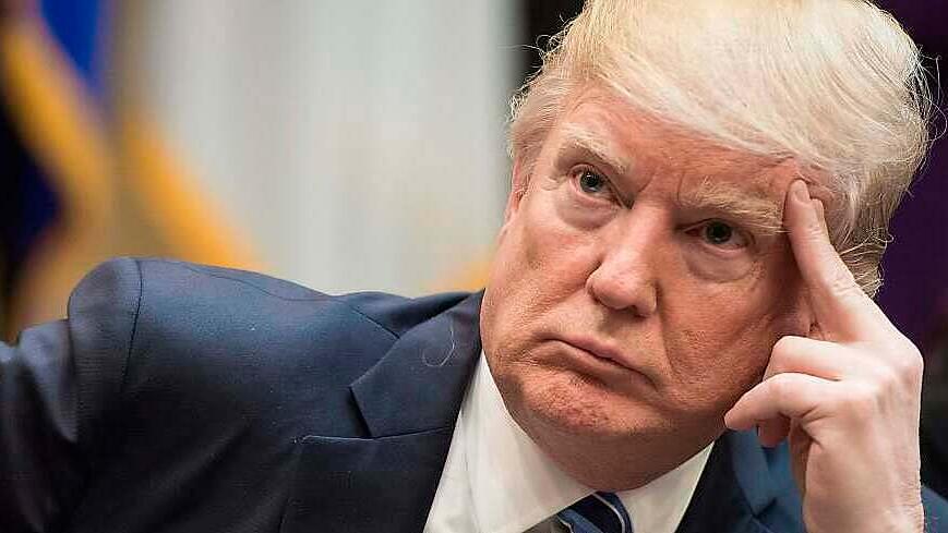 US-Präsident Trump verstört mittels Twitter-Meldung