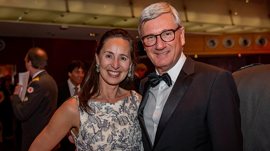 Rot Kreuz Ball 2020