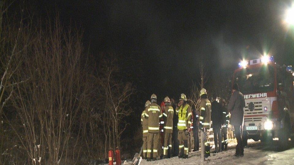 Pkw stürzt in Saalach